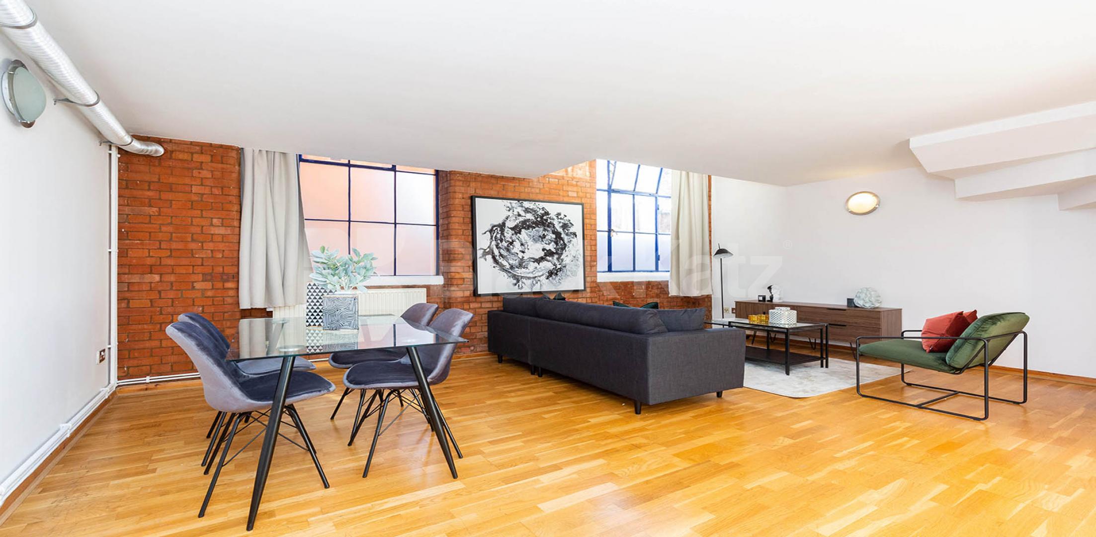 			1 Bedroom, 1 bath, 1 reception Maisonette			 Dove Road, CANONBURY-ISLINGTON